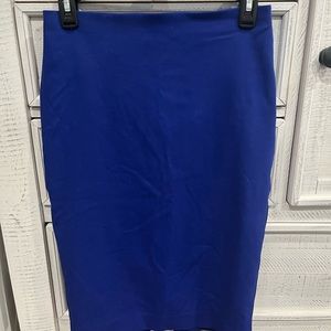 Zip up royal blue pencil skirt. Perfect for work. Slit in the back.